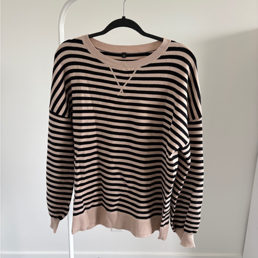 Tan and black striped sweater - Picture 2 of 4